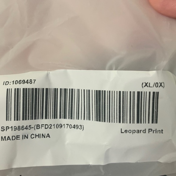 XL, Leopard Dress - Picture 3 of 3